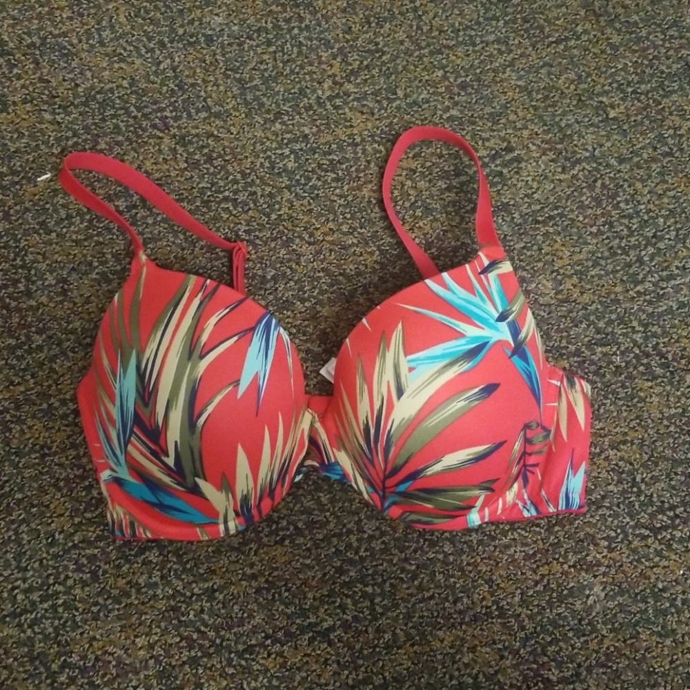 VS Pink Push Up Bra